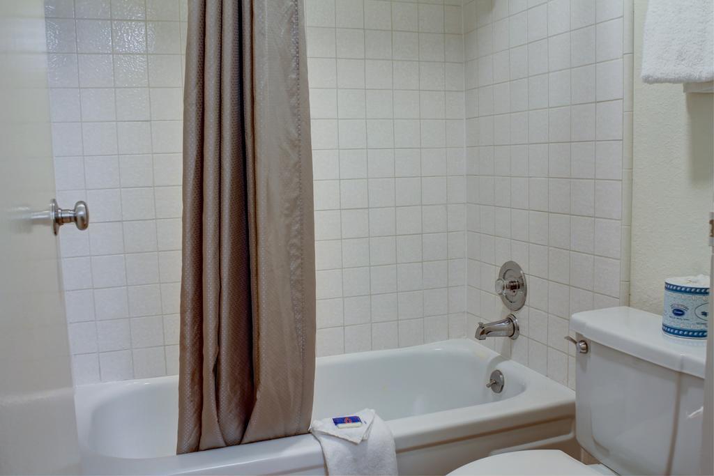 Motel 6-Bishop, Ca Eksteriør billede
