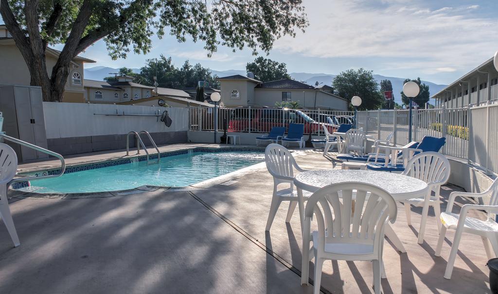 Motel 6-Bishop, Ca Eksteriør billede