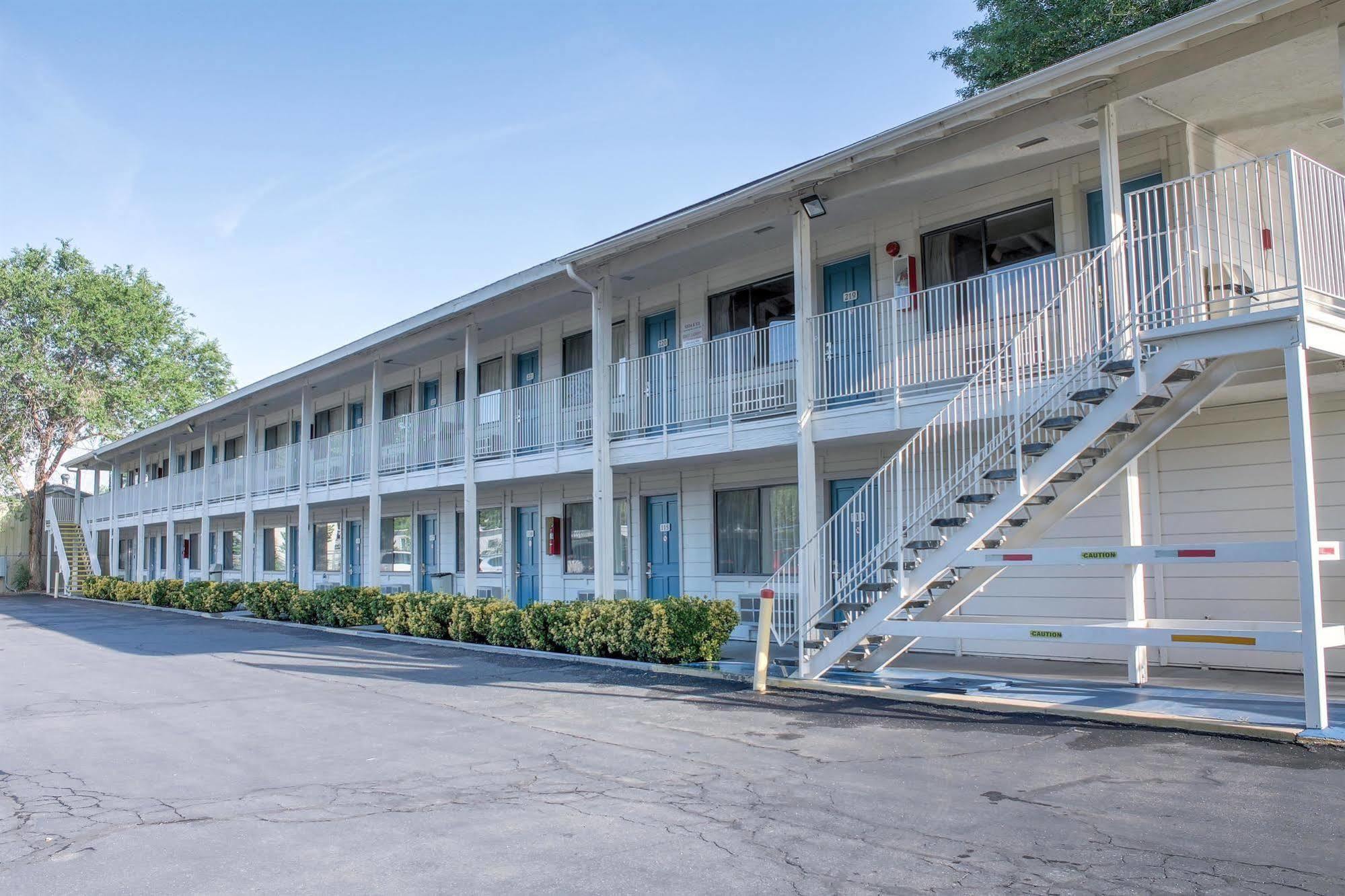 Motel 6-Bishop, Ca Eksteriør billede